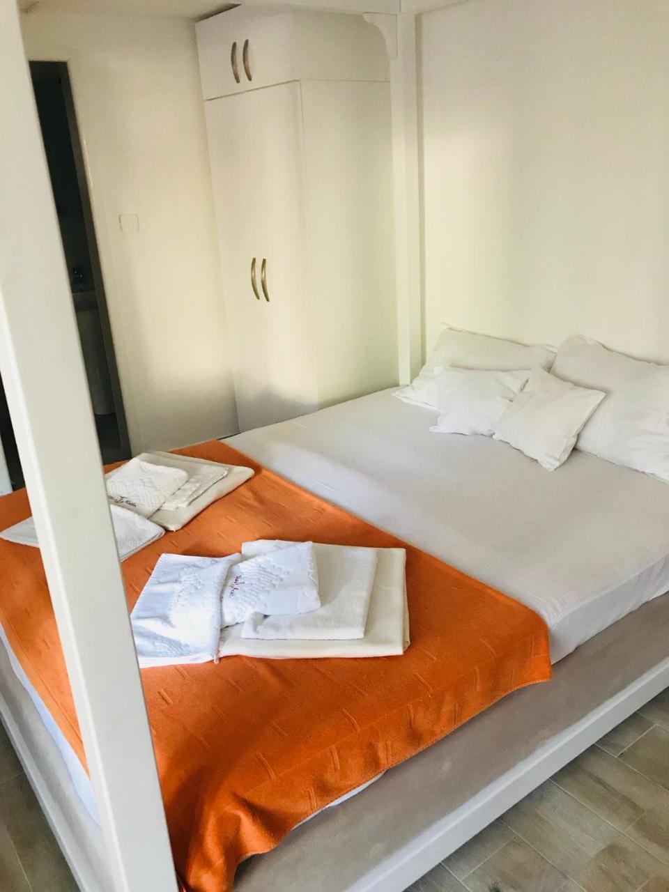 Guest House Ratko 拉法洛维奇 外观 照片